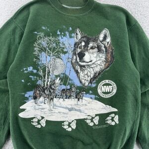 Vintage 90s National Wildlife Federation Wolf Sweatshirt Mens XS Nature Crewneck